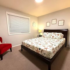 Seaside Escape downtown Meridian
