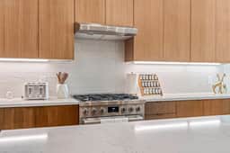 Serengeti Suite in Downtown Eagle
