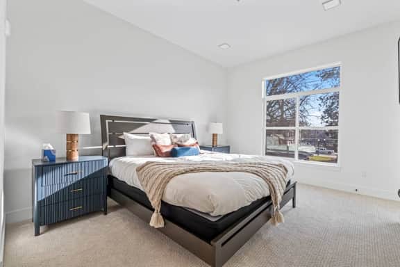 Serengeti Suite in Downtown Eagle