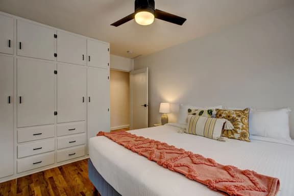 Newly Renovated North End Bungalow19 w/Parking